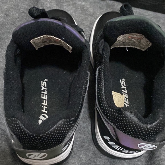 HEELYS - Picture 9 of 13